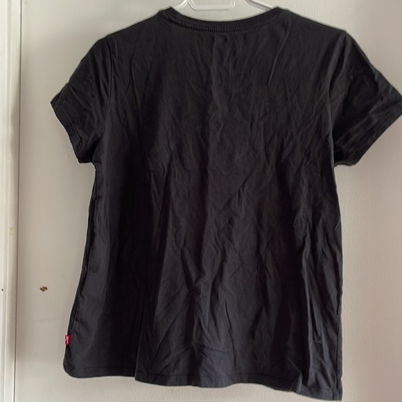 NWOT Levi’s cotton t-shirt - Picture 5 of 5